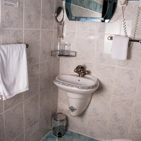 Lux Hotel